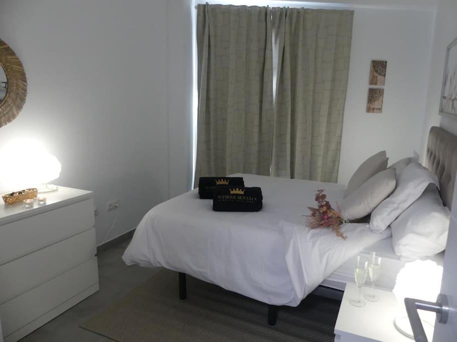 19 Piso Centrico, Nuevo Y Bien Equipado En La Trinidad Appartement La Laguna  Buitenkant foto